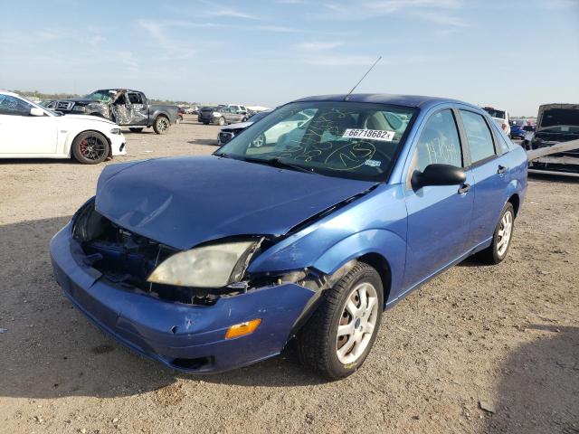 Photo 2 from auction – 2005 FORD FOCUS ZX4 with VIN 1FAFP34N75W250438