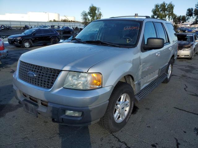 Photo 2 from auction – 2004 FORD EXPEDITION with VIN 1FMPU16L24LB73917