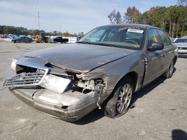 Photo 2 from auction – 2004 FORD CROWN VICT with VIN 2FAFP74W74X181091
