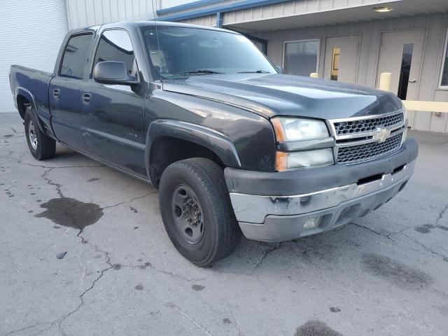CHEVROLET SILVERADO 2004 with VIN 1GCGC23U14F183671 - Photo from auction