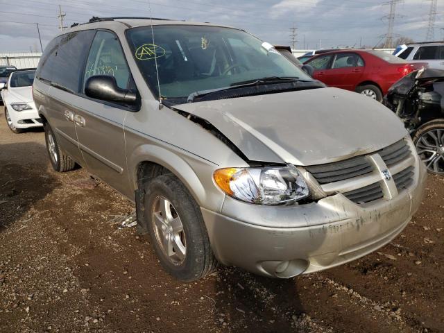 DODGE GRAND CARA 2005 with VIN 2D4GP44L25R128570 - Photo from auction
