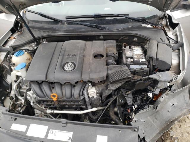 Photo 7 from auction – 2013 VOLKSWAGEN PASSAT S with VIN 1VWAP7A30DC123428
