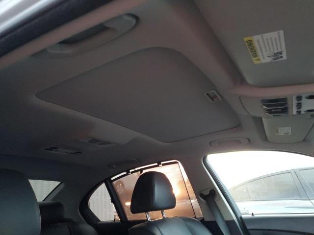 Photo 9 from auction – 2006 BMW 5 SERIES with VIN WBANE73556CM30117