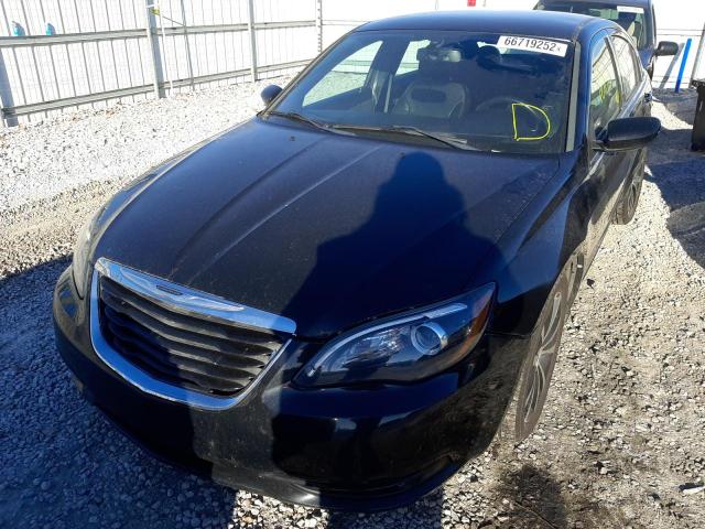 Photo 2 from auction – 2013 CHRYSLER 200 LIMITE with VIN 1C3CCBCGXDN595803