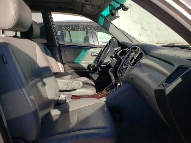 Photo 5 from auction – 2004 TOYOTA HIGHLANDER with VIN JTEEP21A740017786