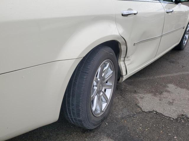 Photo 9 from auction – 2006 CHRYSLER 300C with VIN 2C3KA63H26H518744