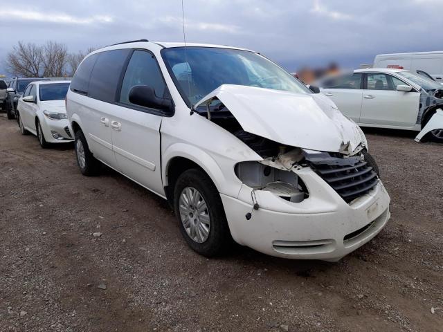 CHRYSLER TOWN & COU 2005 with VIN 2C4GP44R05R210878 - Photo from auction