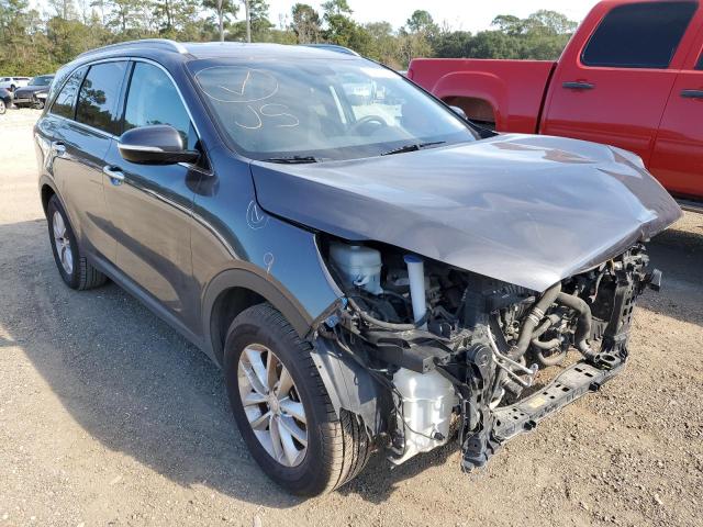 KIA SORENTO LX 2016 with VIN 5XYPG4A30GG081791 - Photo from auction