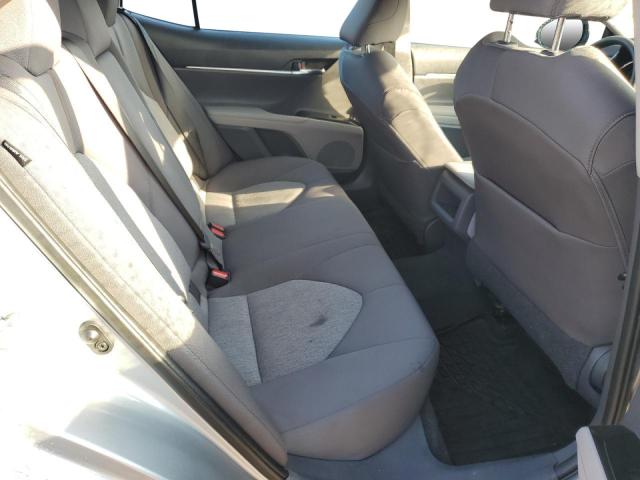 Photo 6 from auction – 2020 TOYOTA CAMRY LE with VIN 4T1C11AK2LU975639
