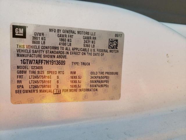 Photo 10 from auction – 2017 GMC SAVANA G25 with VIN 1GTW7AFF7H1913609