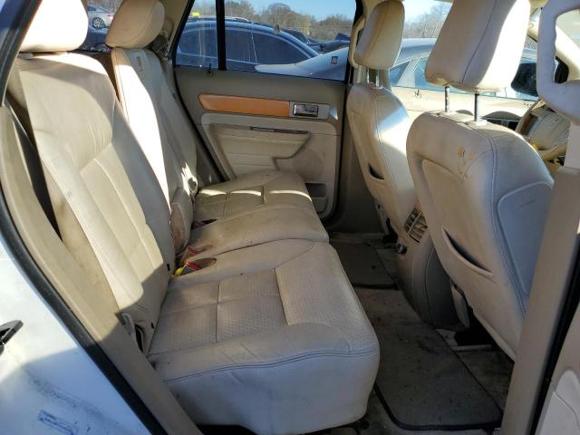 Photo 6 from auction – 2007 LINCOLN MKX with VIN 2LMDU88C77BJ33320