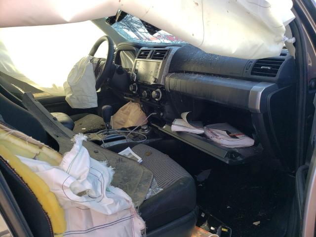 Photo 5 from auction – 2021 TOYOTA 4RUNNER SR with VIN JTEMU5JR0M5939377