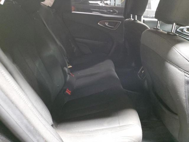 Photo 6 from auction – 2015 CHRYSLER 200 LIMITE with VIN 1C3CCCAB0FN721263