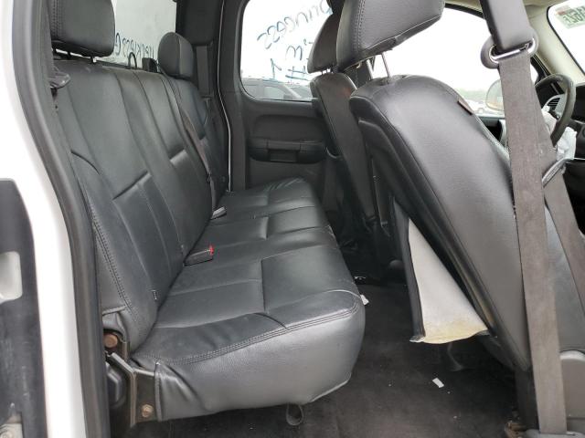 Photo 6 from auction – 2010 CHEVROLET SILVERADO with VIN 1GCSCREA6AZ133395