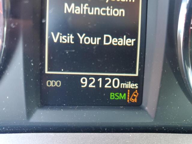 Photo 8 from auction – 2017 TOYOTA RAV4 LIMIT with VIN 2T3DFREV6HW609500