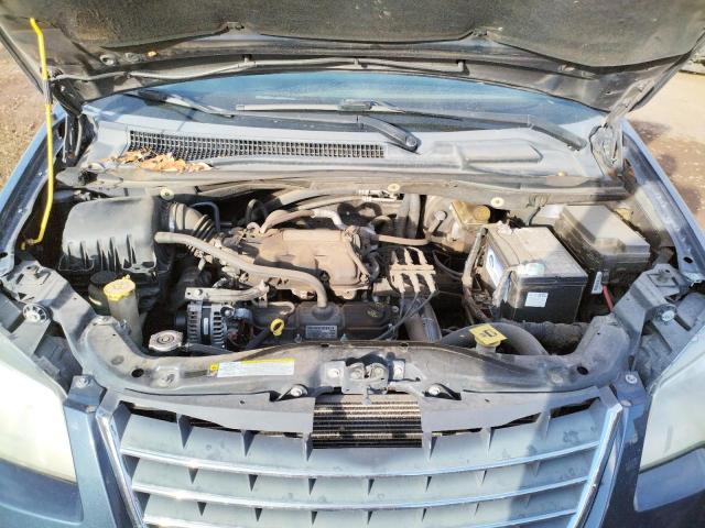 Photo 7 from auction – 2008 CHRYSLER TOWN & COU with VIN 2A8HR54P18R641004