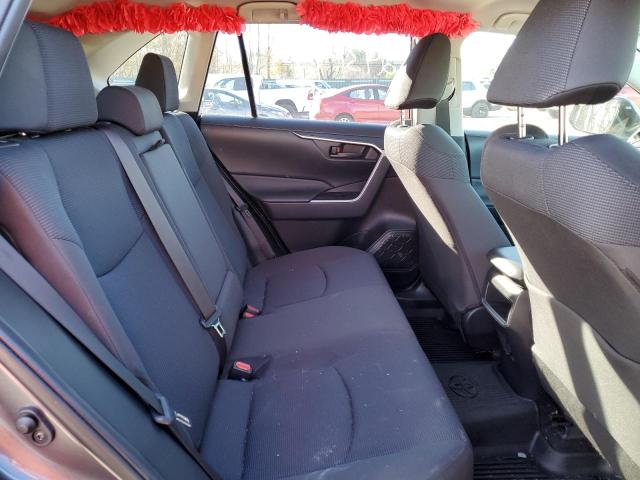 Photo 6 from auction – 2019 TOYOTA RAV4 LE with VIN JTMG1RFV1KD037153