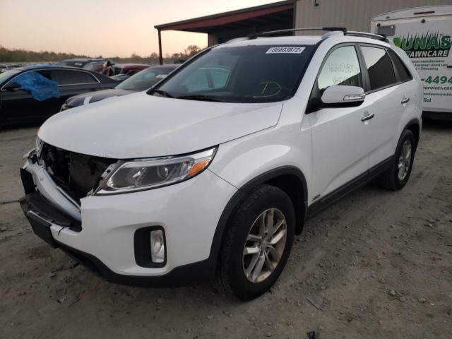Photo 2 from auction – 2015 KIA SORENTO LX with VIN 5XYKTCA66FG611979