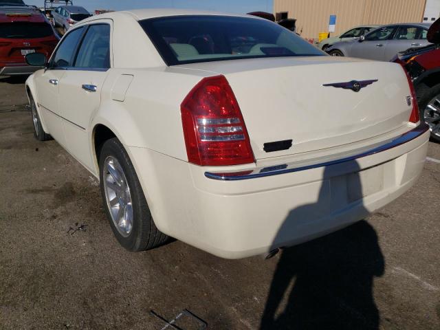 Photo 3 from auction – 2005 CHRYSLER 300C with VIN 2C3JA63H55H106554