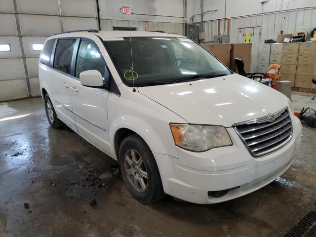 CHRYSLER TOWN & COU 2010 with VIN 2A4RR5D18AR200638 - Photo from auction