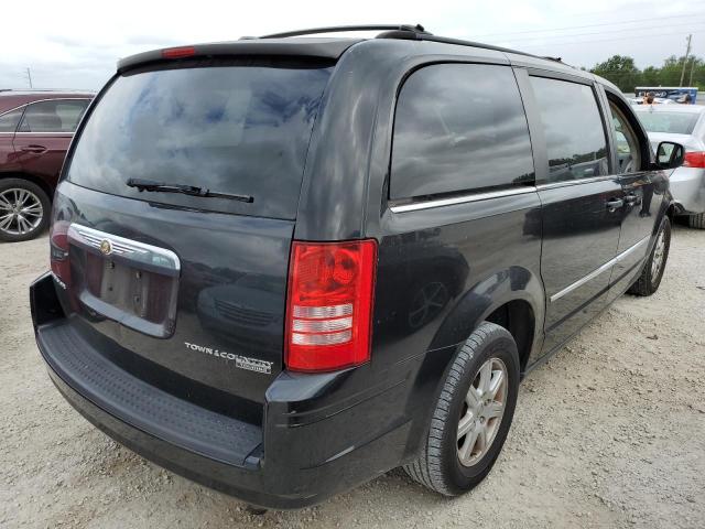 Photo 4 from auction – 2010 CHRYSLER TOWN & COU with VIN 2A4RR5D16AR428444