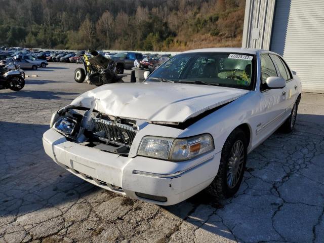Photo 2 from auction – 2010 MERCURY GRAND MARQ with VIN 2MEBM7FV4AX608131