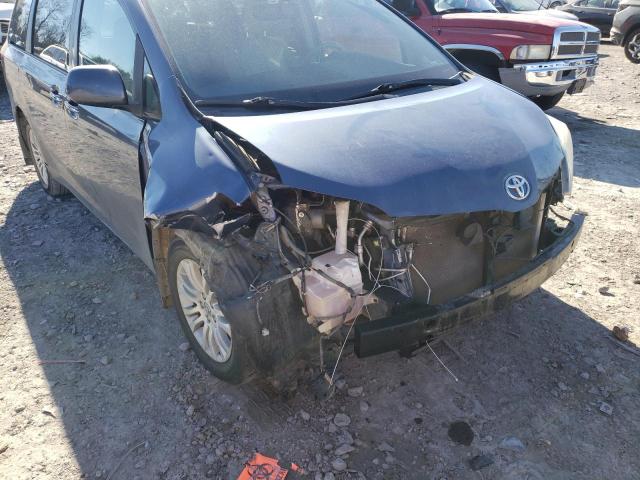 Photo 9 from auction – 2014 TOYOTA SIENNA XLE with VIN 5TDYK3DC8ES475175