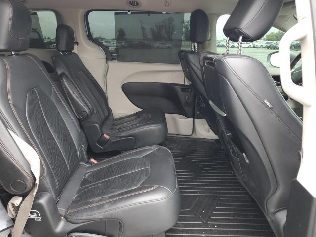Photo 6 from auction – 2018 CHRYSLER PACIFICA T with VIN 2C4RC1EG4JR112656