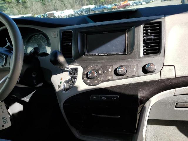 Photo 9 from auction – 2012 TOYOTA SIENNA LE with VIN 5TDJK3DC2CS031482