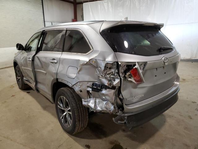Photo 3 from auction – 2016 TOYOTA HIGHLANDER with VIN 5TDJKRFHXGS355765