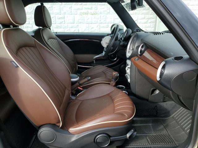 Photo 5 from auction – 2010 MINI COOPER S with VIN WMWMS3C51ATY09461