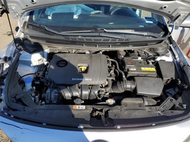 Photo 7 from auction – 2017 KIA FORTE LX with VIN 3KPFK4A76HE084769