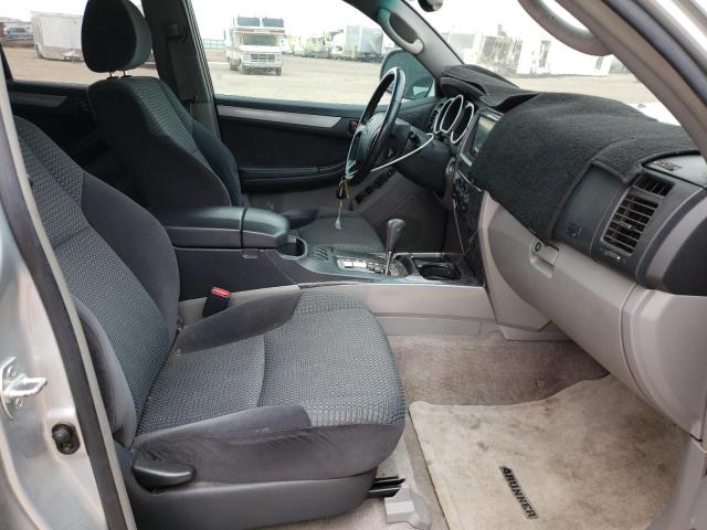 Photo 5 from auction – 2005 TOYOTA 4RUNNER SR with VIN JTEZU14R258035816