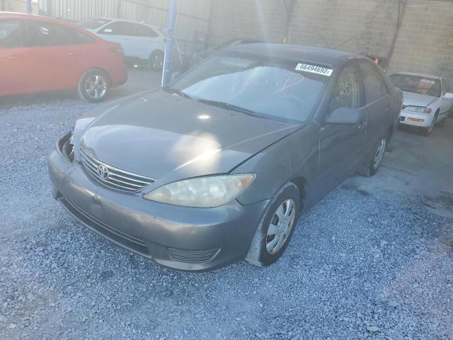 Photo 2 from auction – 2005 TOYOTA CAMRY LE with VIN 4T1BE32K75U556005