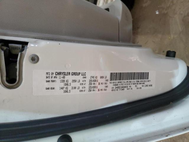 Photo 10 from auction – 2010 CHRYSLER TOWN & COU with VIN 2A4RR5D18AR200638