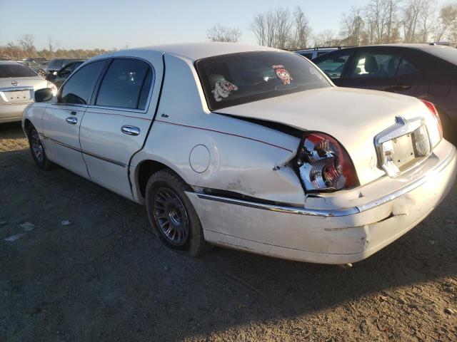 Photo 3 from auction – 2000 LINCOLN TOWN CAR C with VIN 1LNHM83W7YY770890