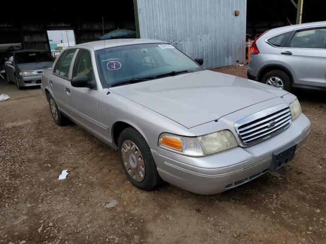 FORD CROWN VICT 2004 with VIN 2FAFP71W94X139946 - Photo from auction