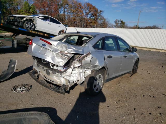 Photo 4 from auction – 2017 FORD FOCUS S with VIN 1FADP3E23HL331292