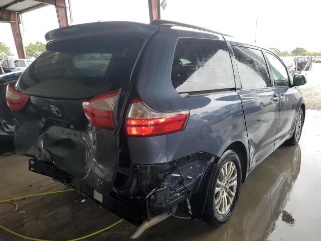 Photo 4 from auction – 2015 TOYOTA SIENNA XLE with VIN 5TDYK3DC6FS661993