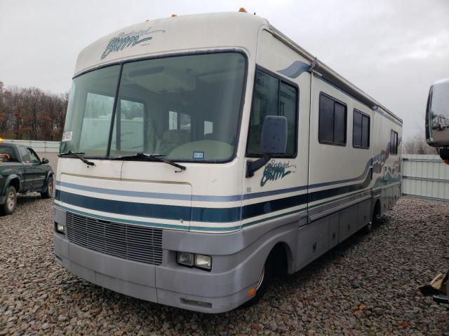 Photo 2 from auction – 1998 SOUT MOTORHOME with VIN 1GBLP37J3W3312303