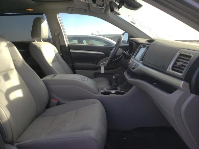 Photo 5 from auction – 2019 TOYOTA HIGHLANDER with VIN 5TDJZRFH9KS982350