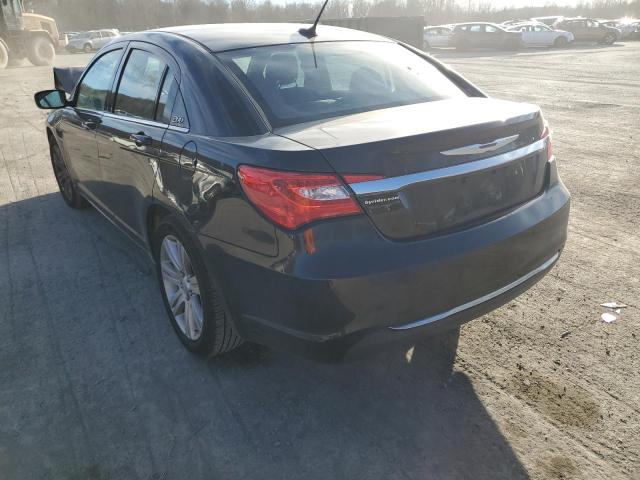 Photo 3 from auction – 2013 CHRYSLER 200 TOURIN with VIN 1C3CCBBB0DN538418