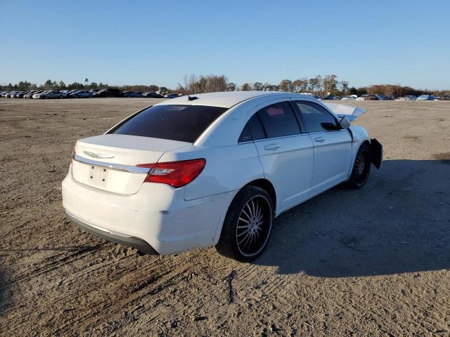 Photo 4 from auction – 2012 CHRYSLER 200 LX with VIN 1C3CCBAB0CN292163