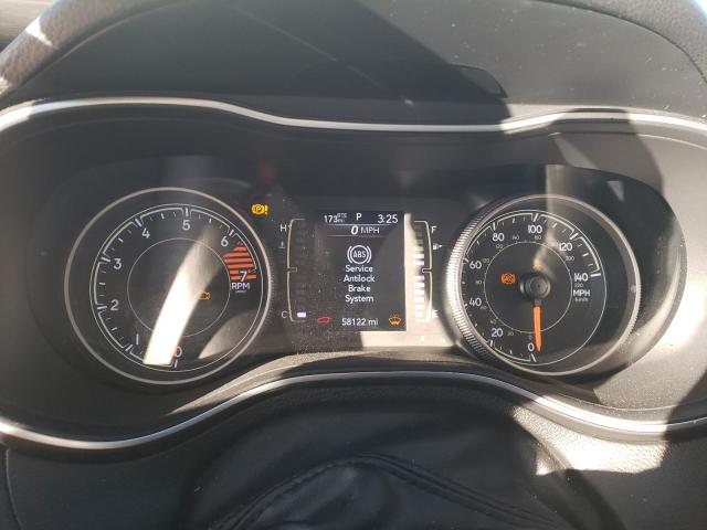 Photo 8 from auction – 2019 JEEP CHEROKEE L with VIN 1C4PJLCB3KD171458