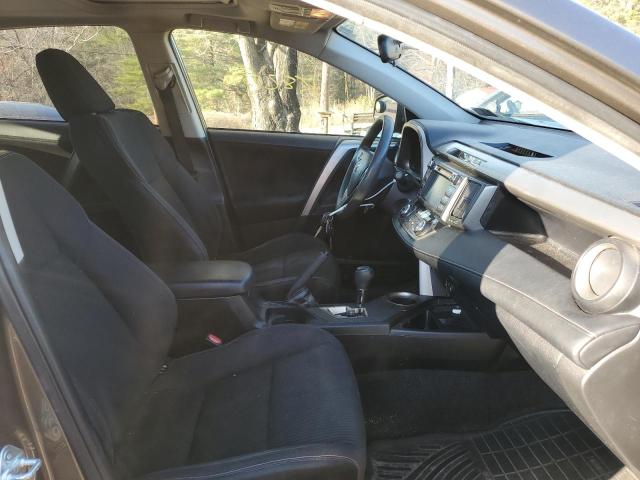 Photo 5 from auction – 2015 TOYOTA RAV4 XLE with VIN JTMRFREV2FD135495