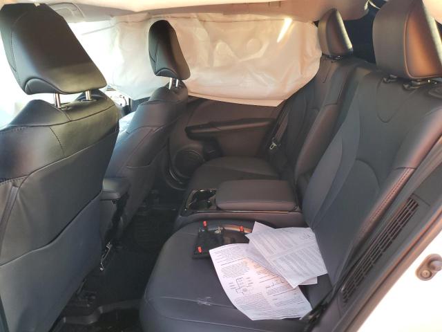 Photo 6 from auction – 2018 TOYOTA PRIUS PRIM with VIN JTDKARFPXJ3076551