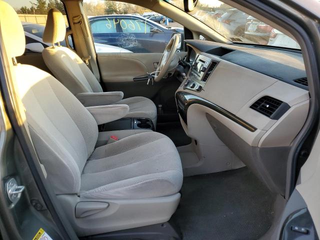 Photo 5 from auction – 2011 TOYOTA SIENNA LE with VIN 5TDKK3DC7BS154682