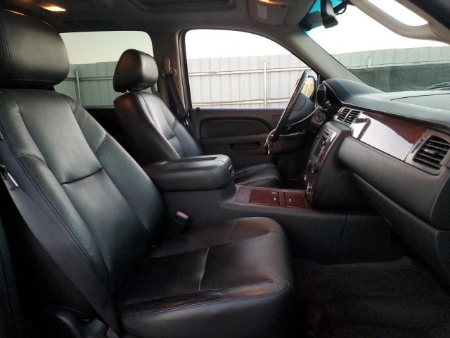Photo 5 from auction – 2010 CHEVROLET AVALANCHE with VIN 3GNVKGE01AG231835
