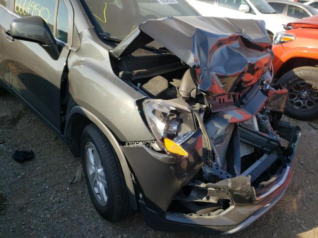 Photo 9 from auction – 2017 CHEVROLET TRAX 1LT with VIN 3GNCJLSB9HL255732
