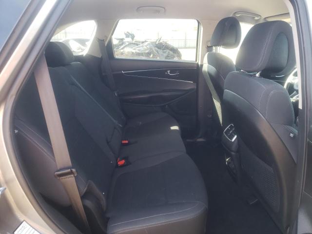 Photo 6 from auction – 2016 KIA SORENTO LX with VIN 5XYPGDA53GG177559